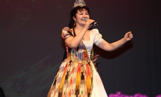 维吾尔族女高音歌唱家玛依拉