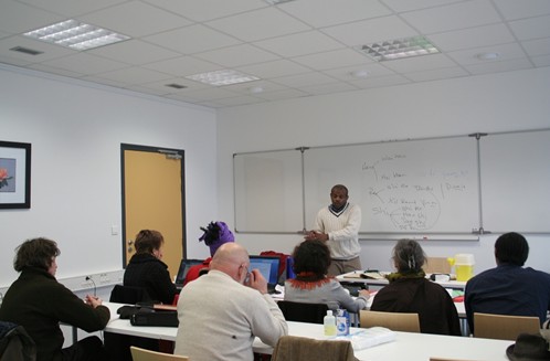 孔子学院的中医理论课