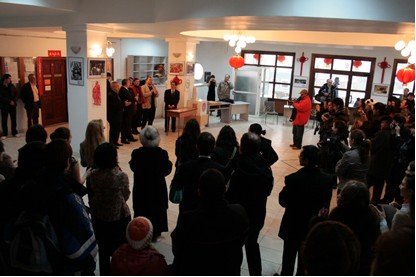 大厅里济济一堂